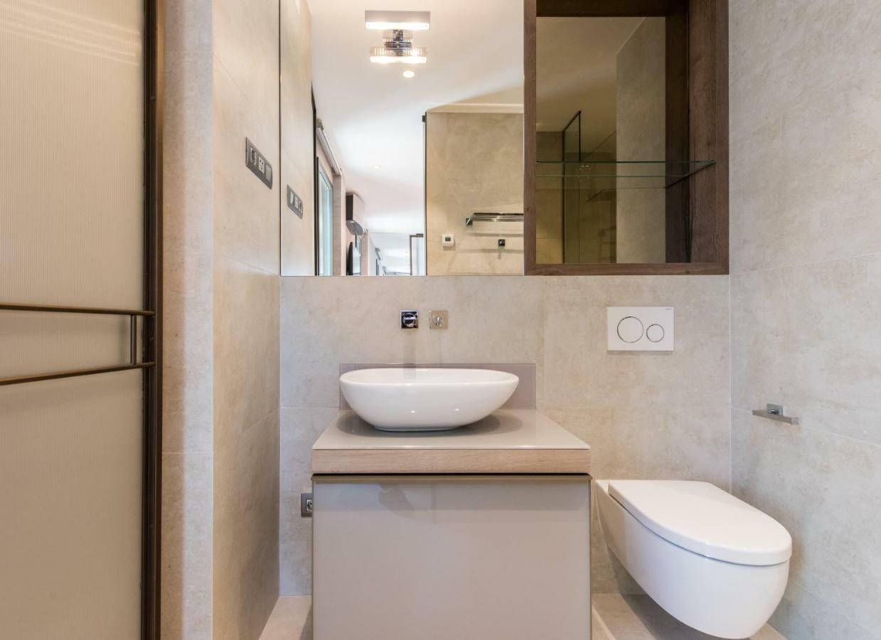 The Garden Suites Madrid Esterno foto