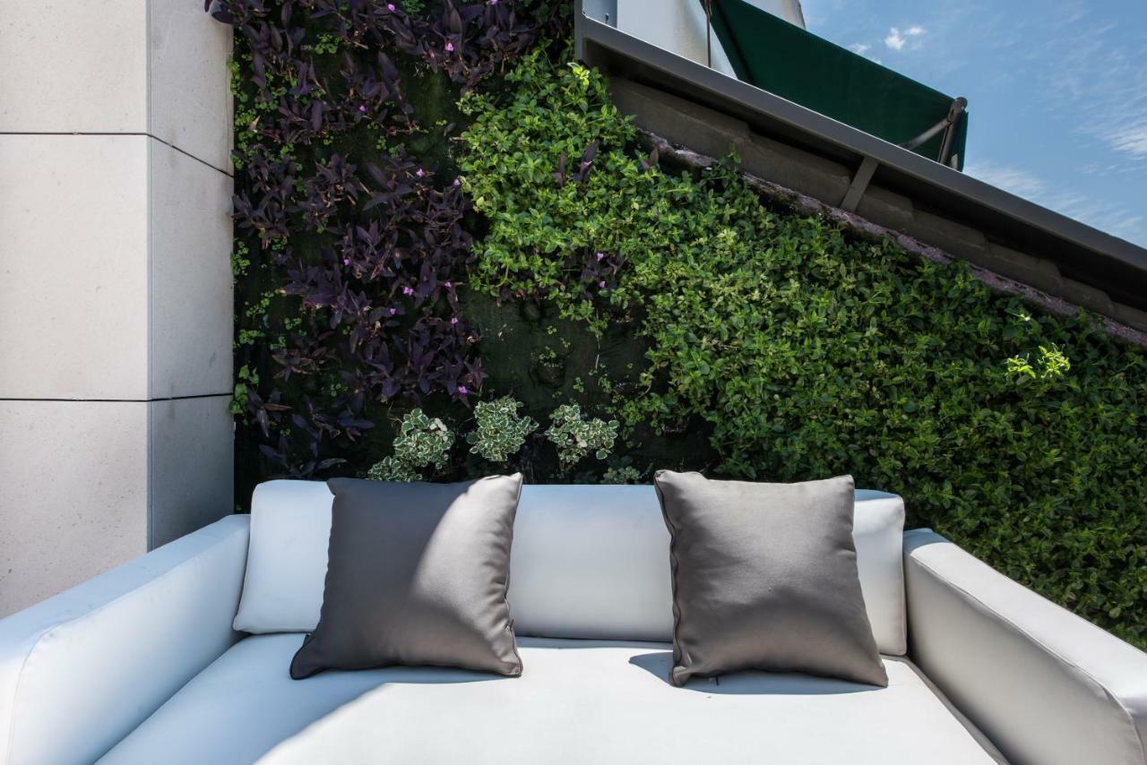 The Garden Suites Madrid Esterno foto